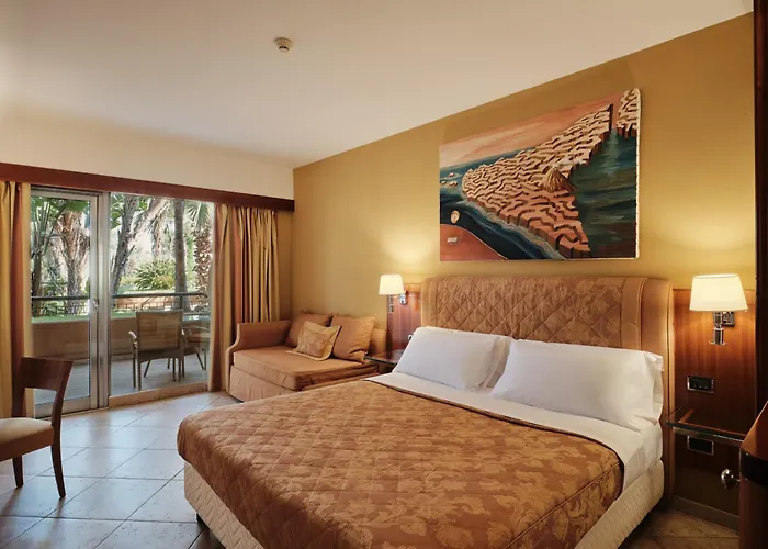 Acacia Resort